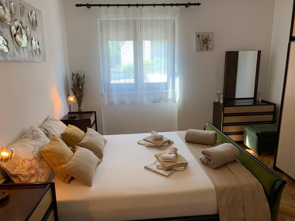 Puntizela-Patty Apartment Pula Ngoại thất bức ảnh