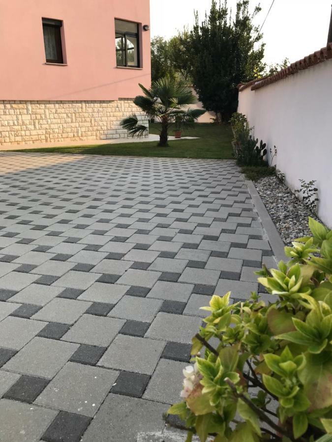 Puntizela-Patty Apartment Pula Ngoại thất bức ảnh