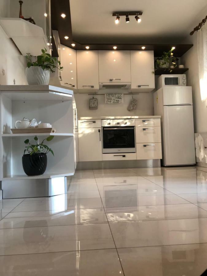 Puntizela-Patty Apartment Pula Ngoại thất bức ảnh